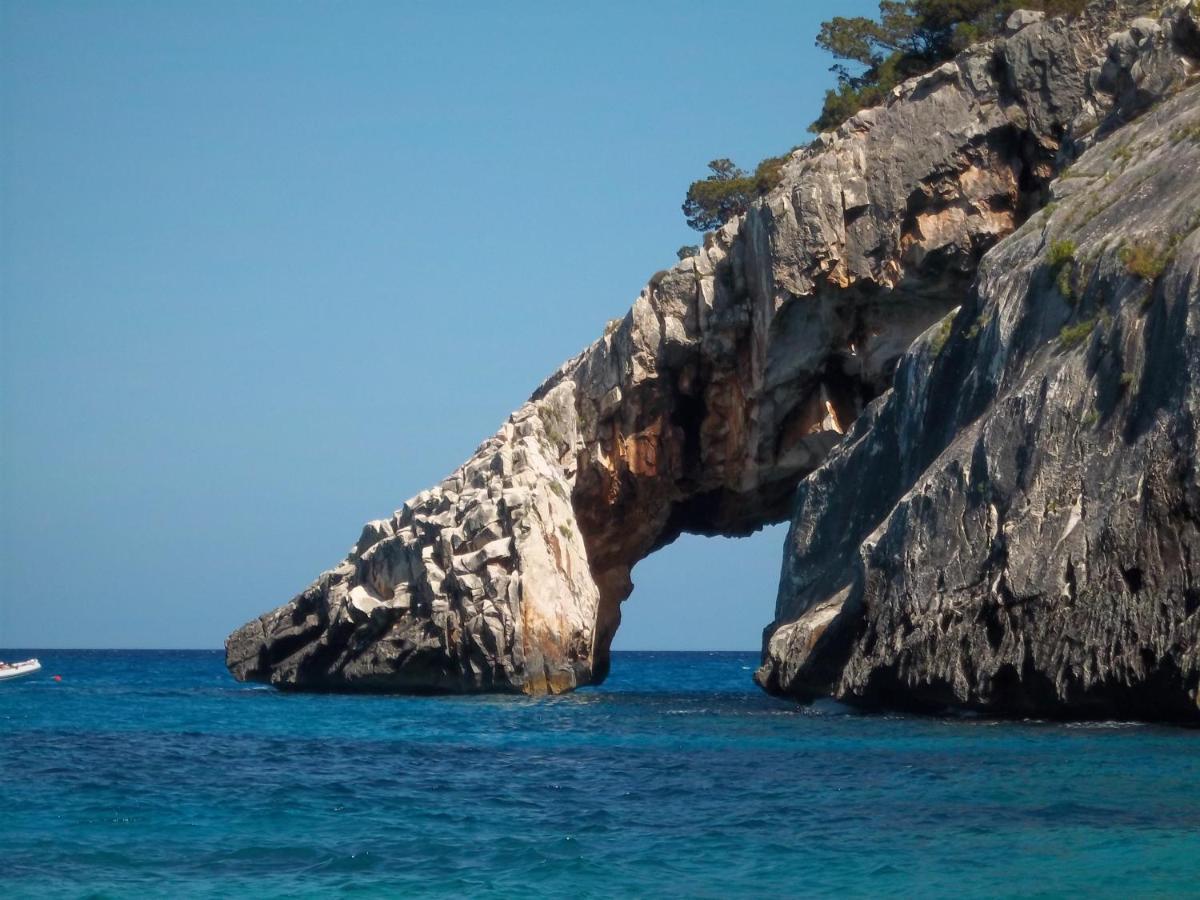 B&B Il Viaggiatore Tortolì Kültér fotó