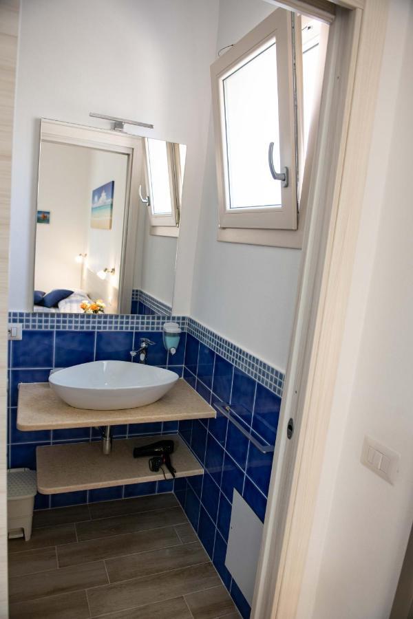 B&B Il Viaggiatore Tortolì Kültér fotó